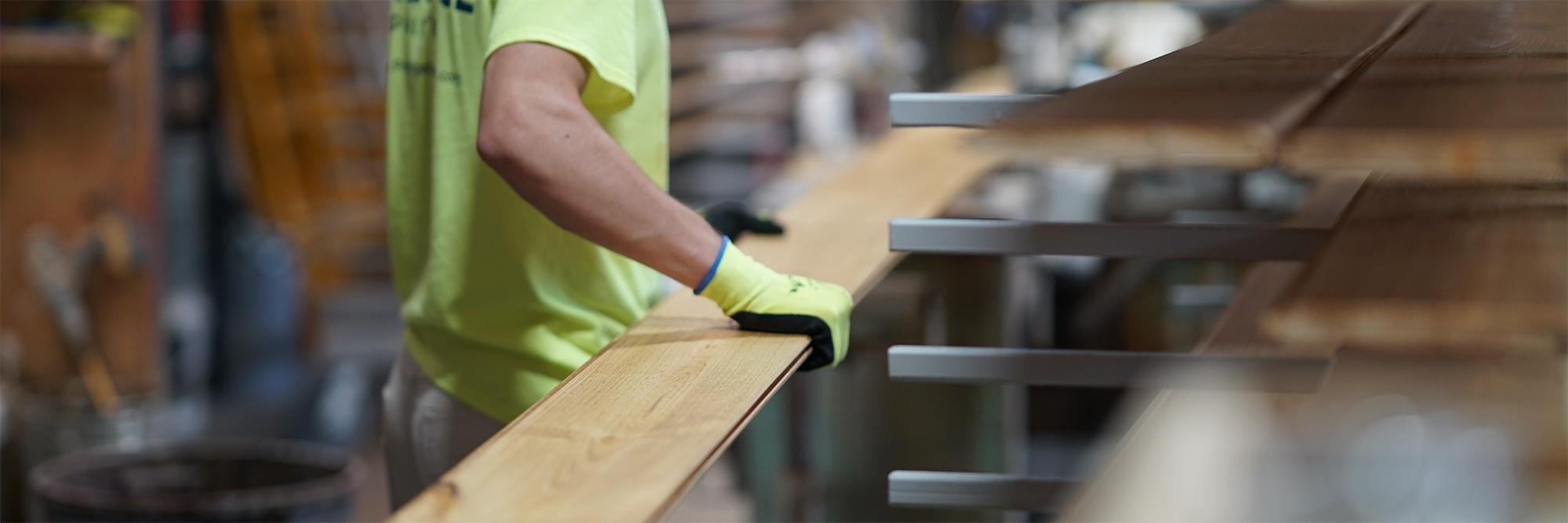 wood prefinishing shop